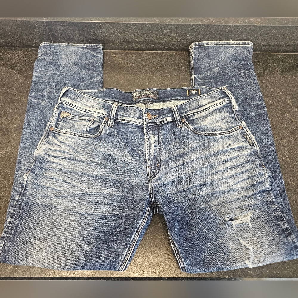 Men's Silver Jeans Light Blue Distressed Denim